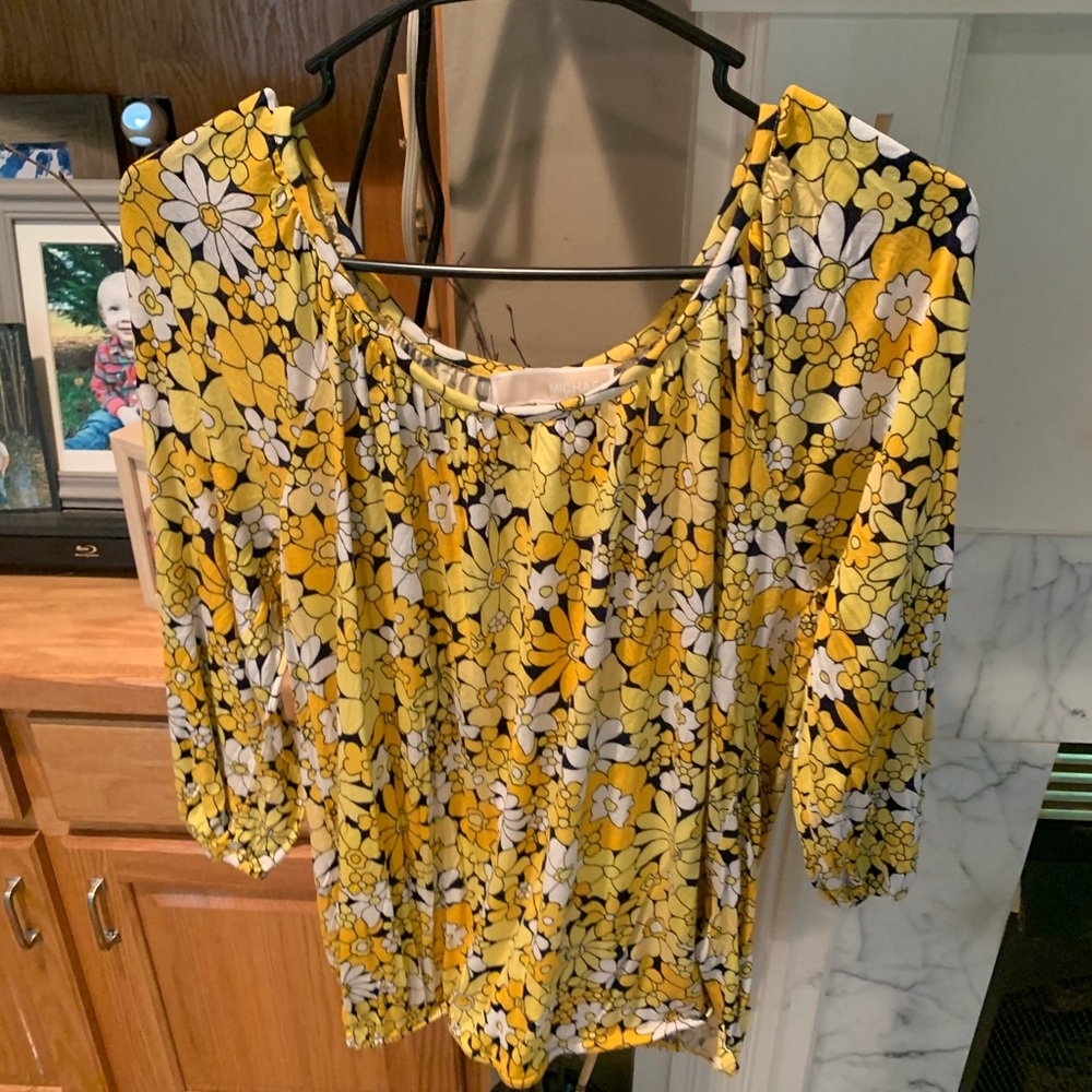 Michael Kors sunflower top